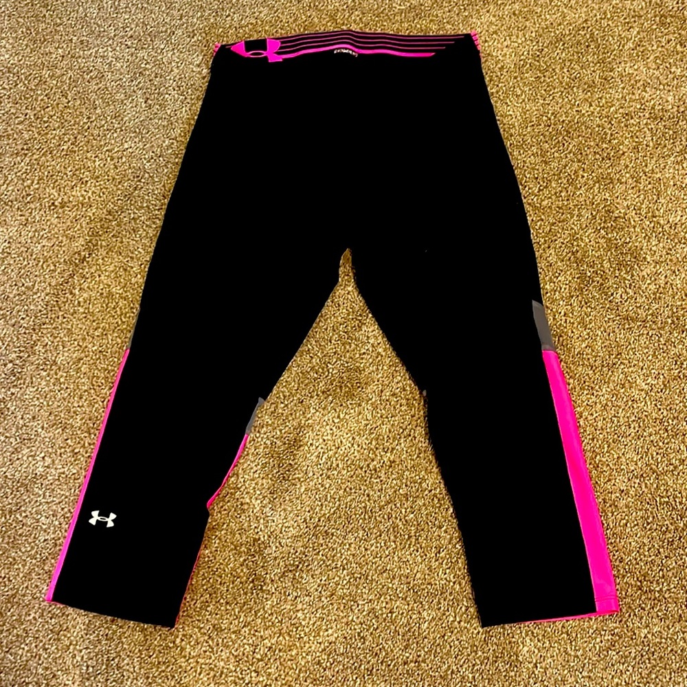 Under armour gym capris